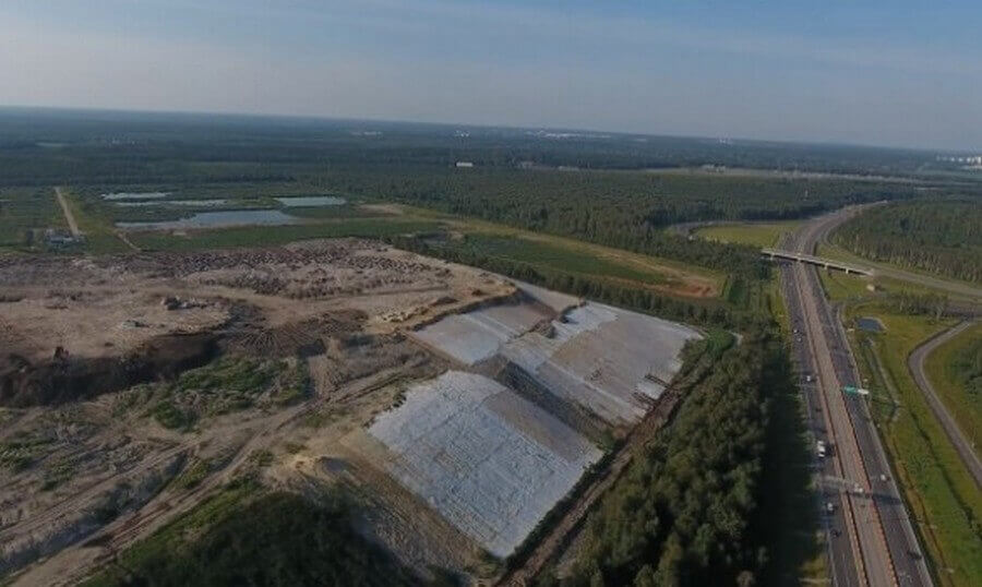 Смольный ищет подрядчика на рекультивацию мусорного полигона Новоселки