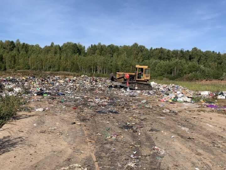 В Кировской области ликвидирую 60-летний мусорный полигон