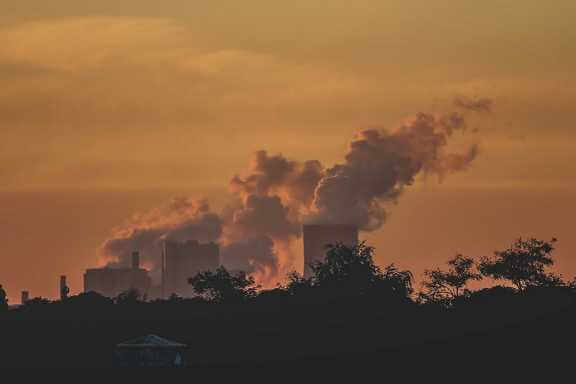 На Кузбассе продлили режим неблагоприятных метеоусловий