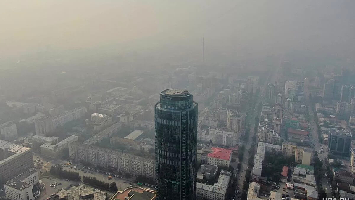 Под Екатеринбургом горят торфяники