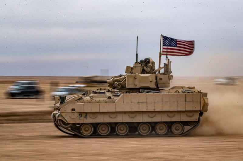 Армия США переходит на электромобили
