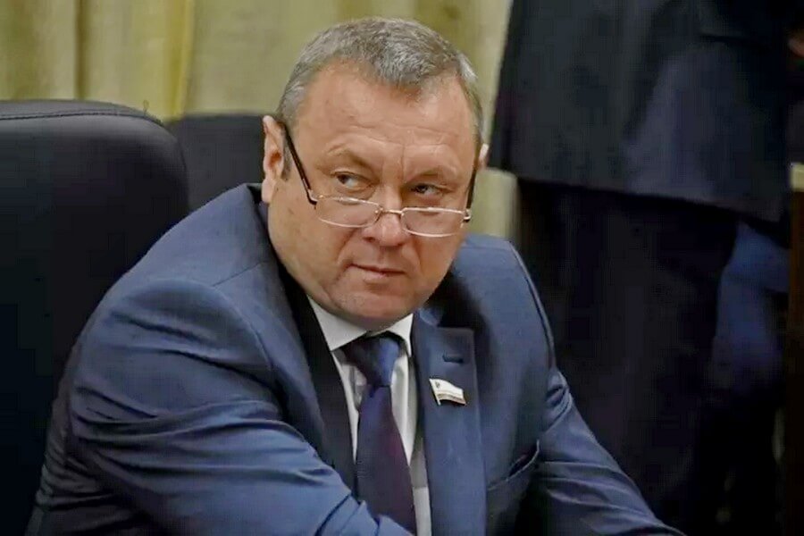 Первый пошел: глава Рослесхоза просит уволить главу минприроды Саратовской области