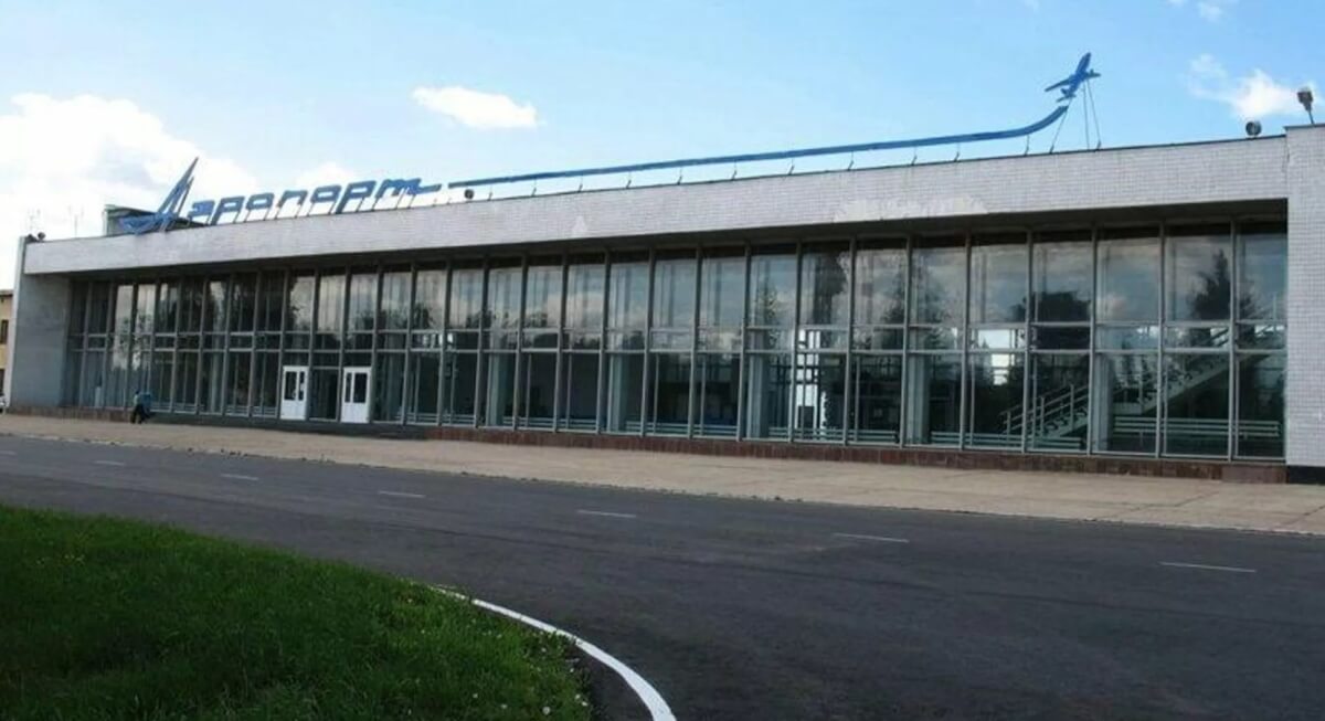 В России на мусорном полигоне вблизи с аэропортом впервые обустроили защиту от птиц