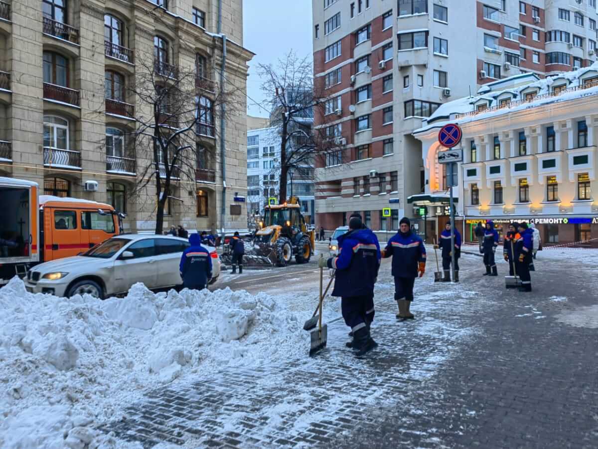 В Москве зарегистрирован исторический рекорд по высоте сугробов