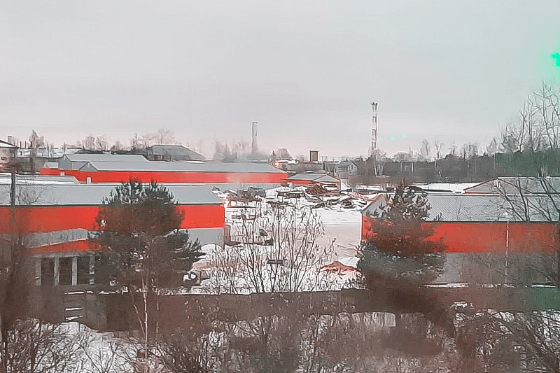 Жители подмосковной деревни задыхаются от запаха сжигаемых химотходов