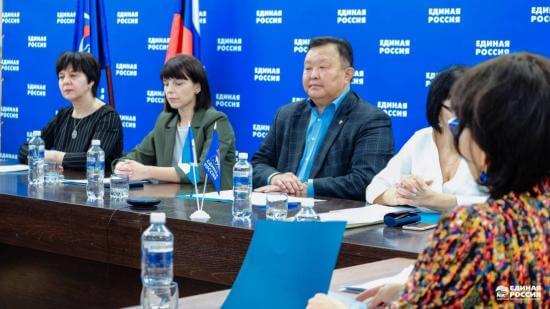 Эксперт о Байкале: на первом месте — вопросы экосистемы!