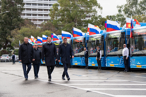 В Сочи поступили автобусы, работающие на метане